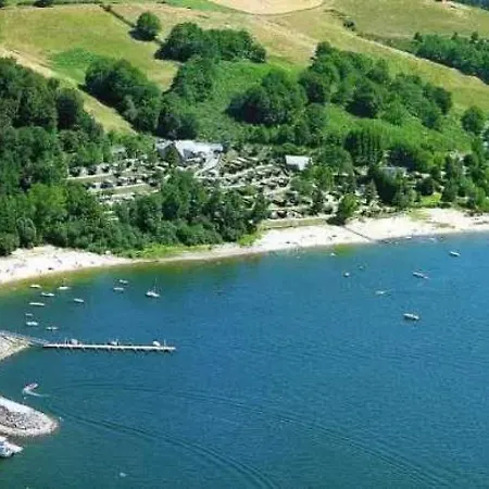 - Piscine - Eecfce * Salles-Curan